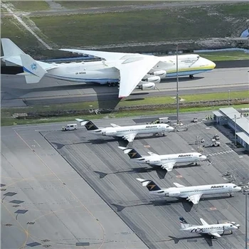 Staking op de op een na grootste luchthaven van België laat grote aantallen passagiers gestrand